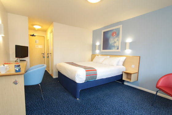 Travelodge Birmingham Oldbury Oldbury  Room photo
